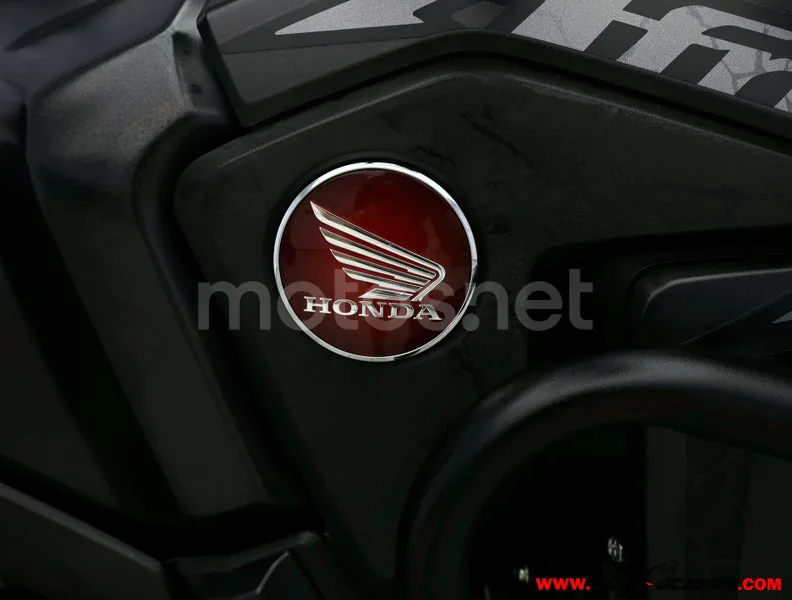 Honda CRF1000L Africa Twin - Vista 9