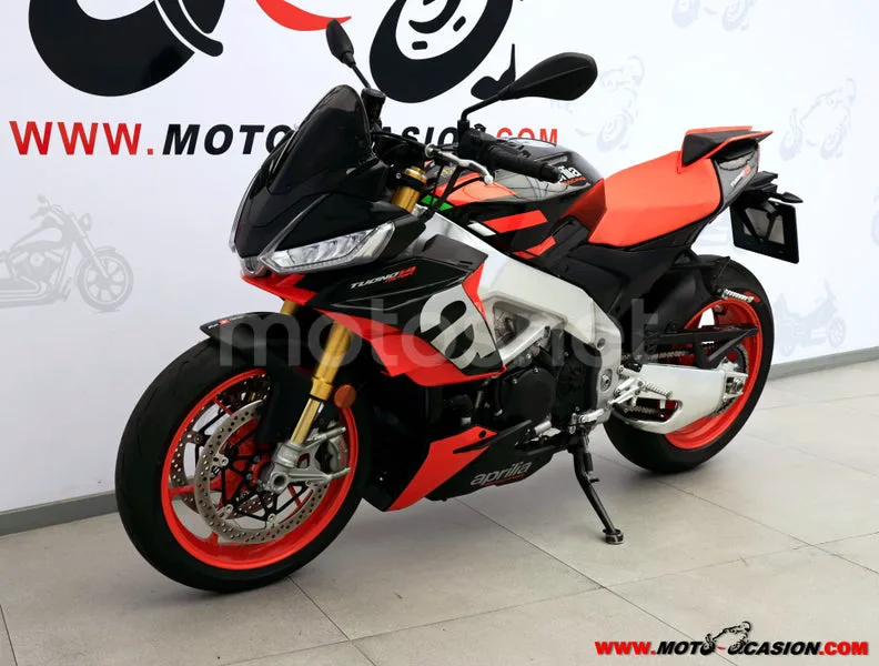 Aprilia Tuono V4 1100 Factory - Vista 8