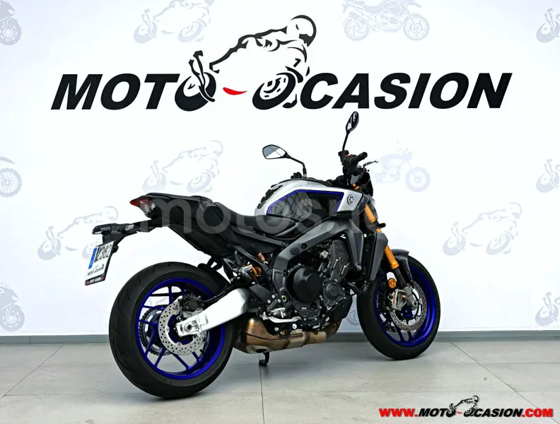 Yamaha MT-09 - Vista 3