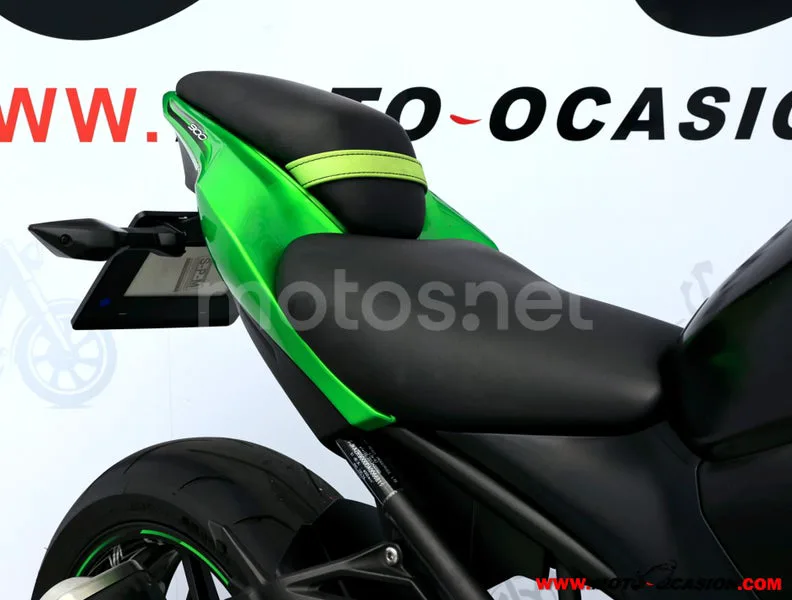 Kawasaki Z900 - Vista 11