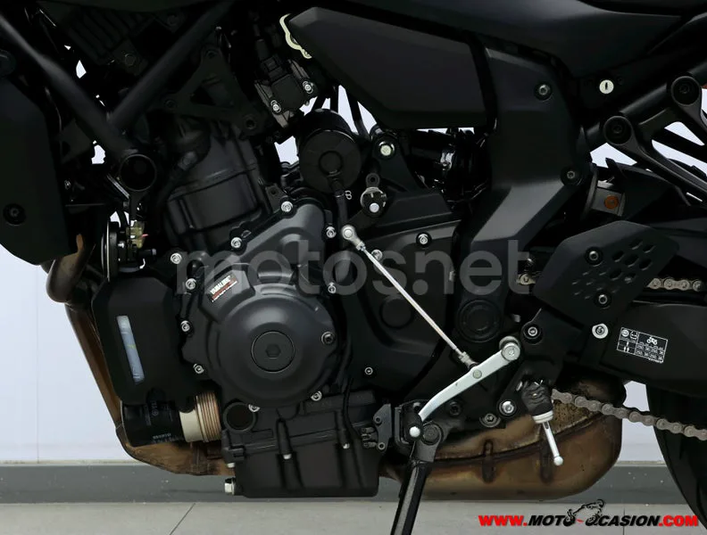 Yamaha MT-07 - Vista 10