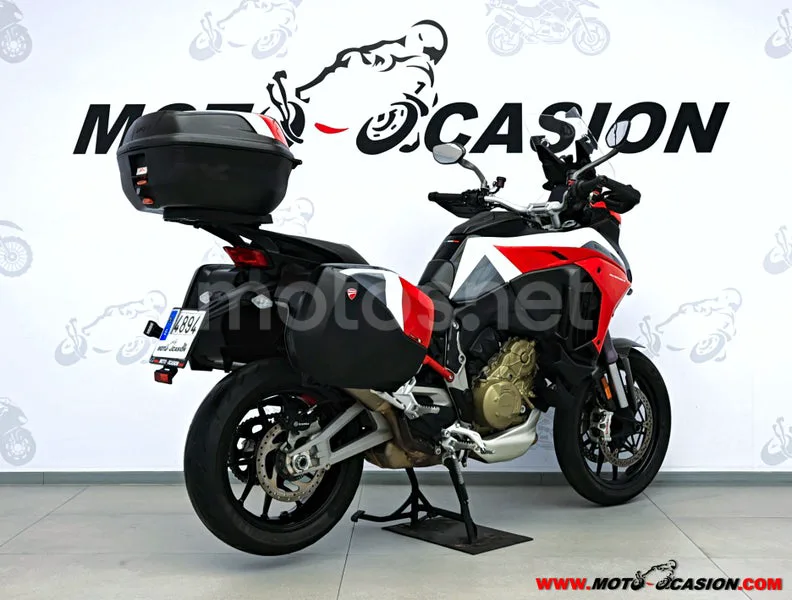 Ducati Multistrada V4 - Vista 3