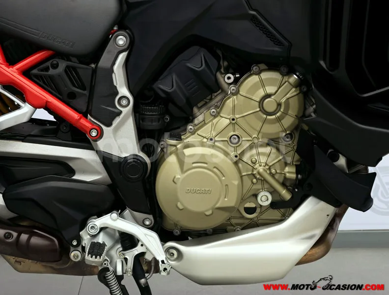 Ducati Multistrada V4 - Vista 5