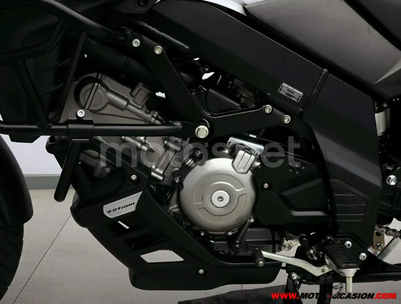 Suzuki V-Strom 650 - Vista 10