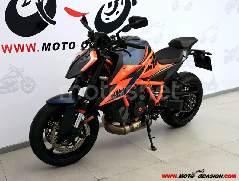 KTM 1290 Super Duke R - Vista 8