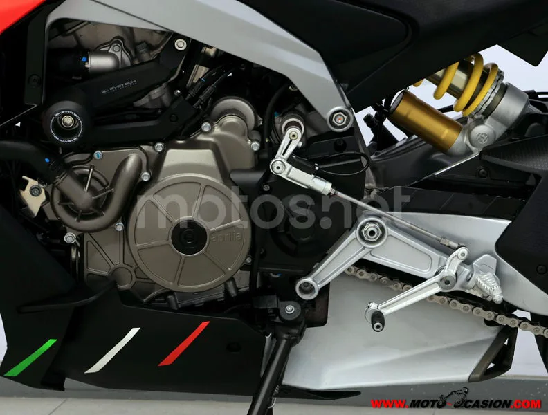 Aprilia Tuono 660 - Vista 10