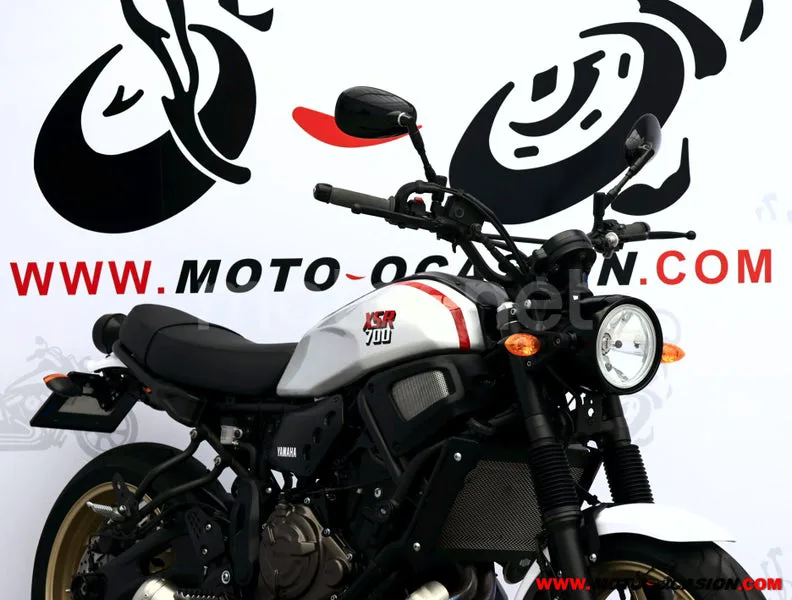 Yamaha XSR700 - Vista 4