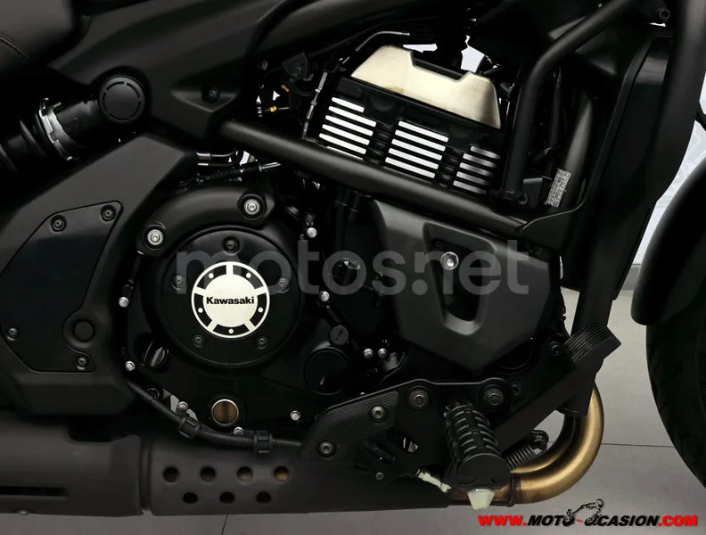 Kawasaki Vulcan S - Vista 5