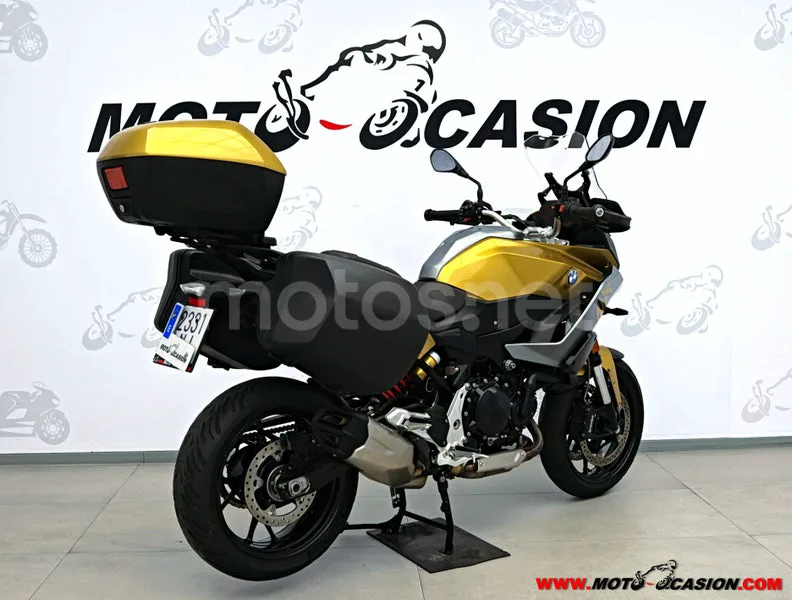 BMW F 900 XR - Vista 3