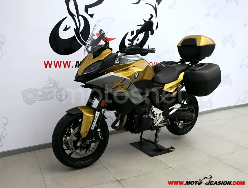 BMW F 900 XR - Vista 7