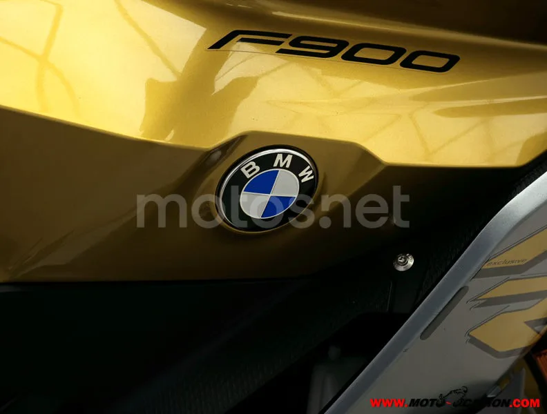 BMW F 900 XR - Vista 8