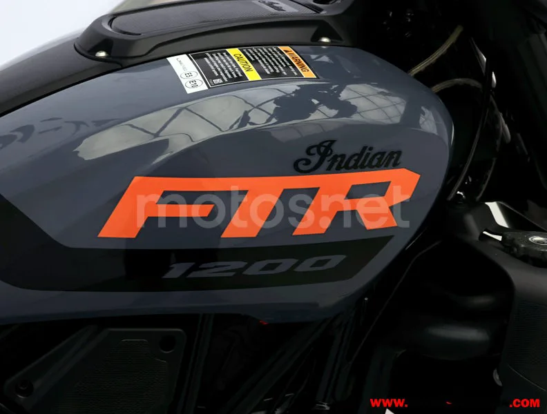 Indian FTR 1200 - Vista 9