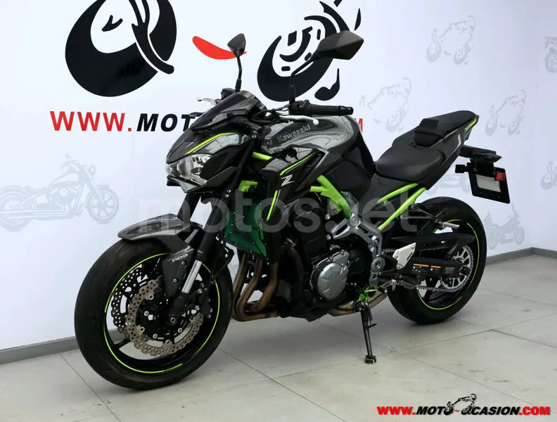 Kawasaki Z900 - Vista 7