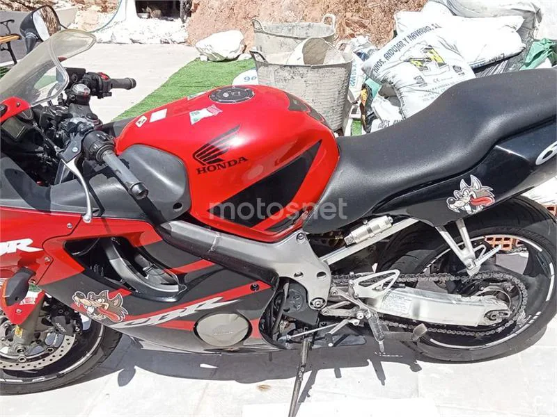 Honda CBR600F - Vista 4