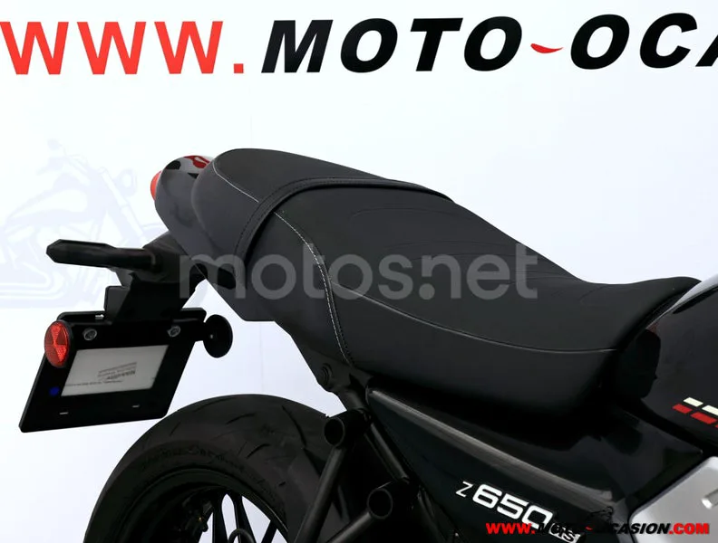 Kawasaki Z650 - Vista 11