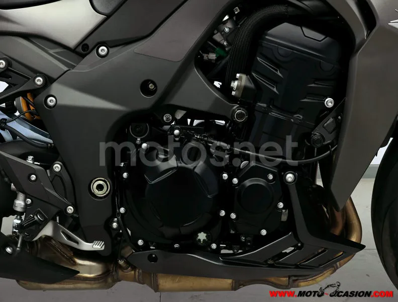 Kawasaki Z1100 - Vista 5