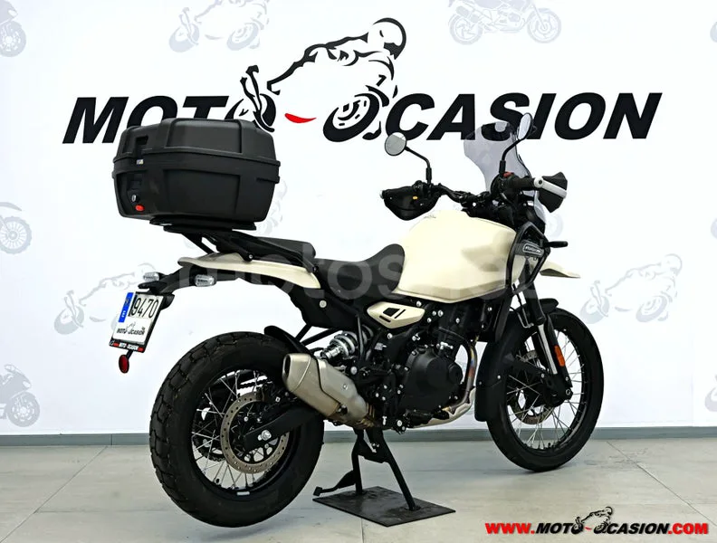 Royal Enfield Himalayan 450 - Vista 3