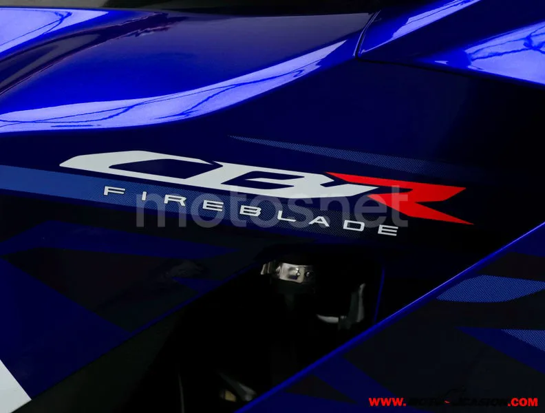 Honda CBR1000RR-R Fireblade - Vista 8