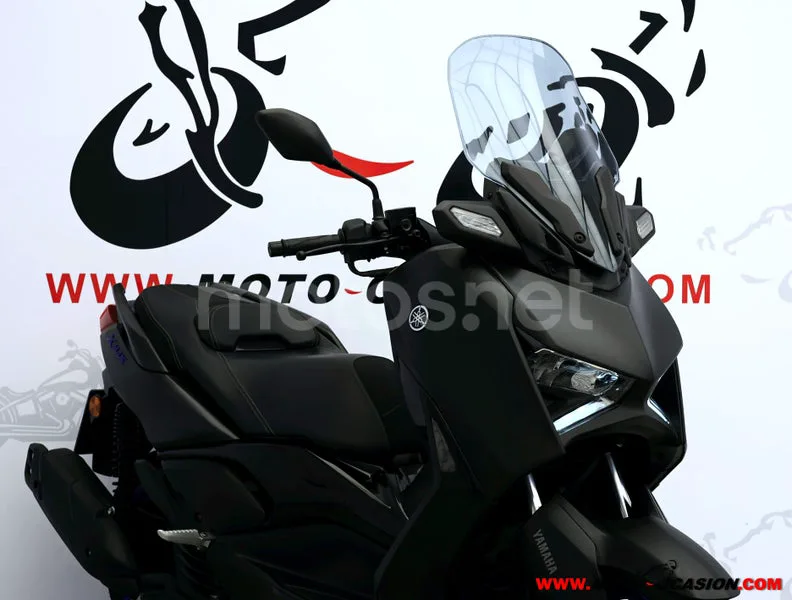 Yamaha XMAX 125 - Vista 4
