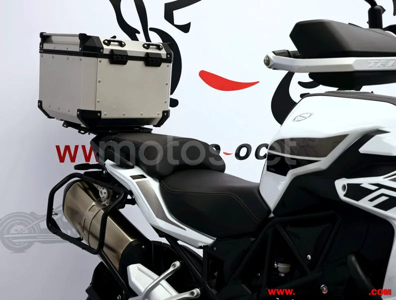 Benelli TRK 502 - Vista 11