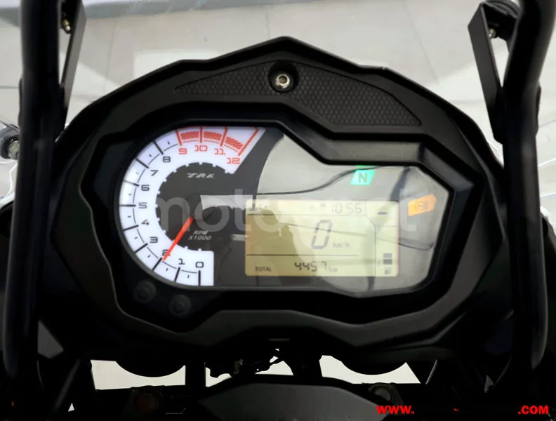 Benelli TRK 502 - Vista 6