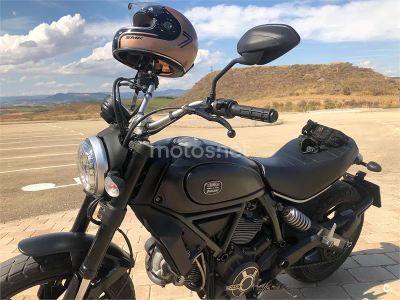 Ducati Scrambler - Vista 4