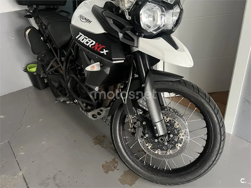 Triumph Tiger 800 XCX - Vista 6