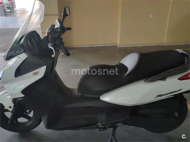 Kymco Super Dink 125 1500 € 2016 Sevilla - 1