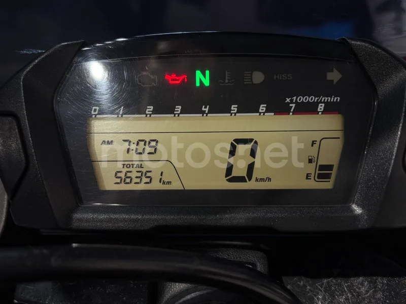 Honda NC700S - Vista 21
