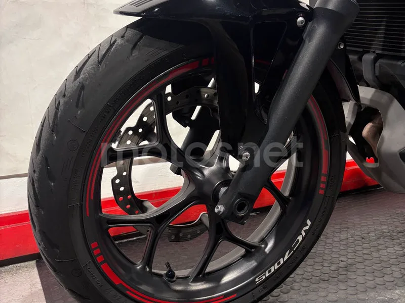 Honda NC700S - Vista 8
