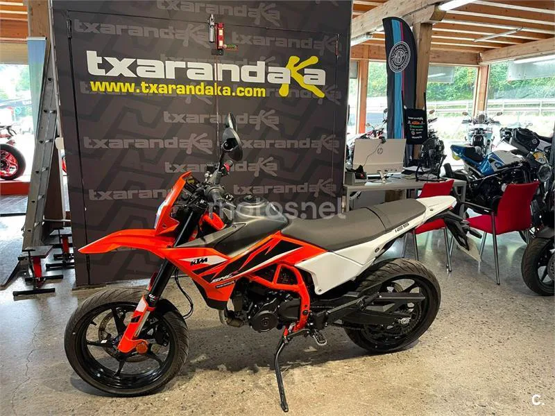 KTM 125 SMC R 4499 € 2026 Navarra - 1