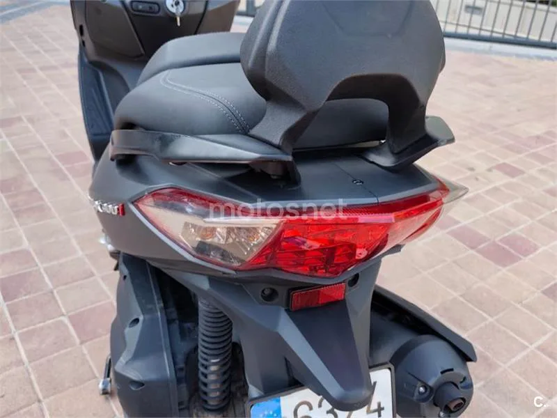 SYM Joymax 300 - Vista 7