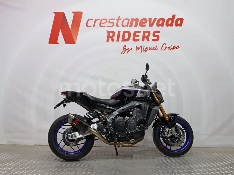 Yamaha MT-09 - Vista 11
