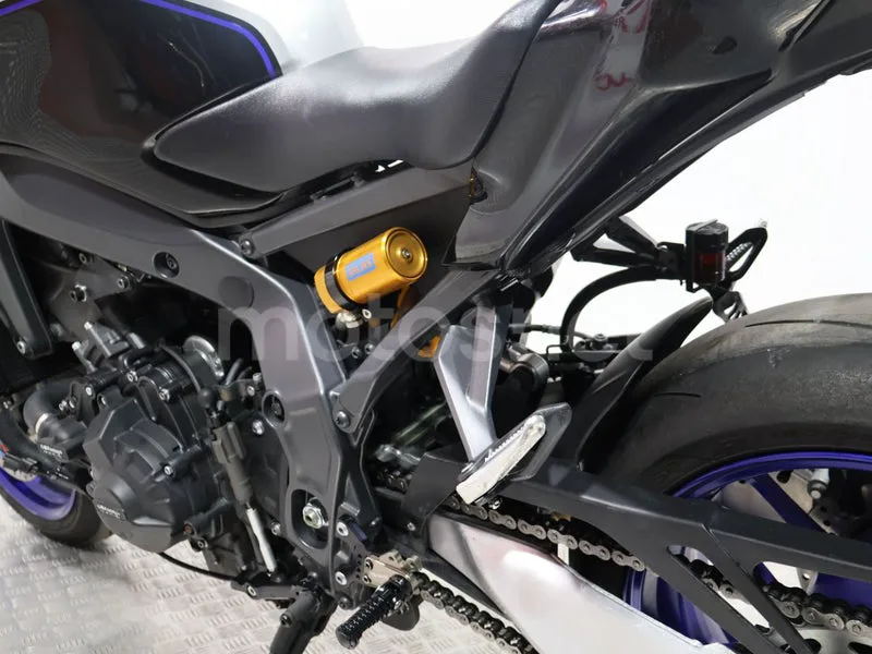 Yamaha MT-09 - Vista 14