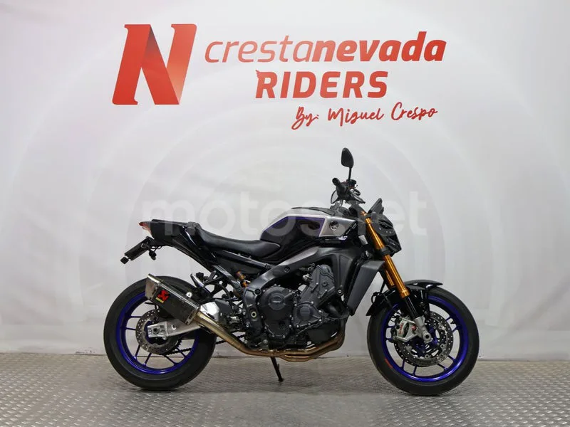 Yamaha MT-09 - Vista 7