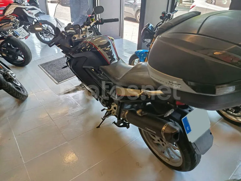 BMW F 800 GT - Vista 7
