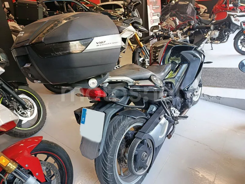 BMW F 800 GT - Vista 8