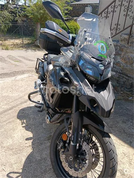 Benelli TRK 502 - Vista 3