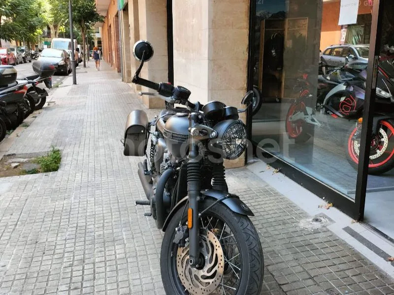 Triumph Bonneville T120 - Vista 6