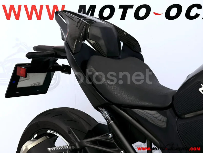 Kawasaki Z900 - Vista 11