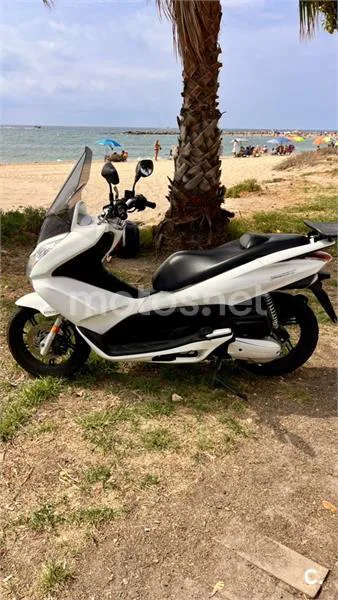 Honda PCX125 - Vista 5