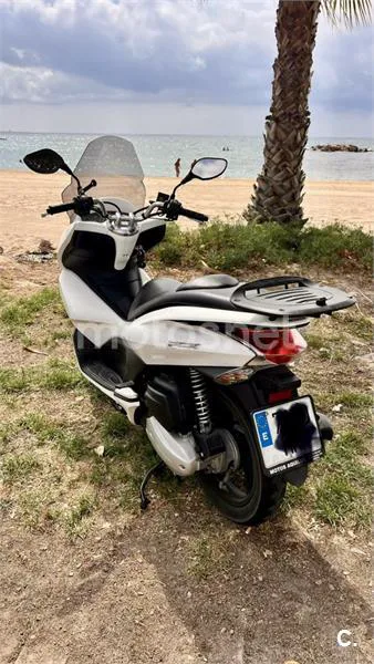 Honda PCX125 - Vista 8