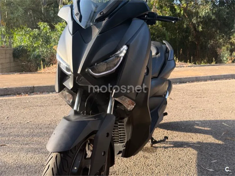 Yamaha XMAX 125 - Vista 3