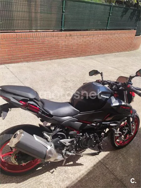 Kawasaki Z500 - Vista 16