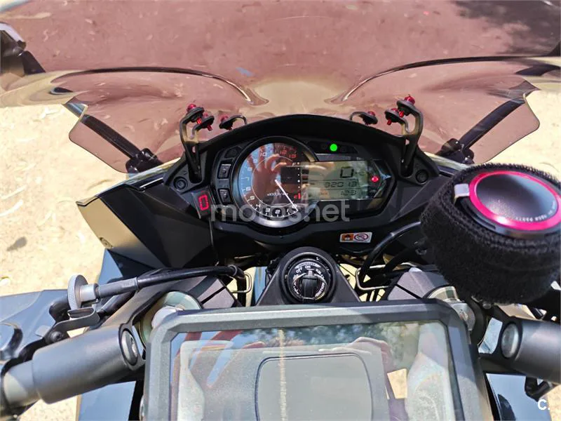 Kawasaki Z1000 SX - Vista 3