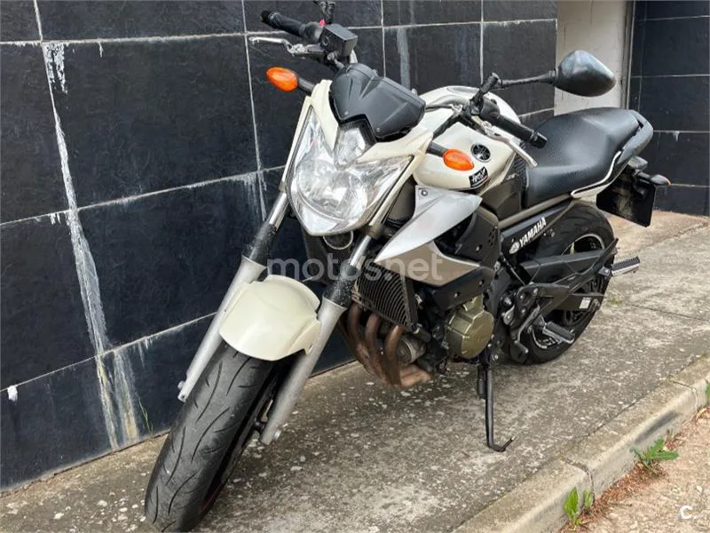 Yamaha XJ6 Diversion N - Vista 4