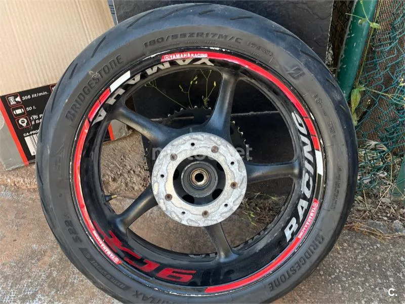 Yamaha XJ6 Diversion N - Vista 6