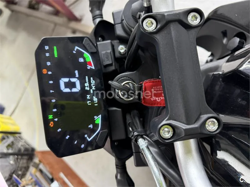 Voge 125R - Vista 5