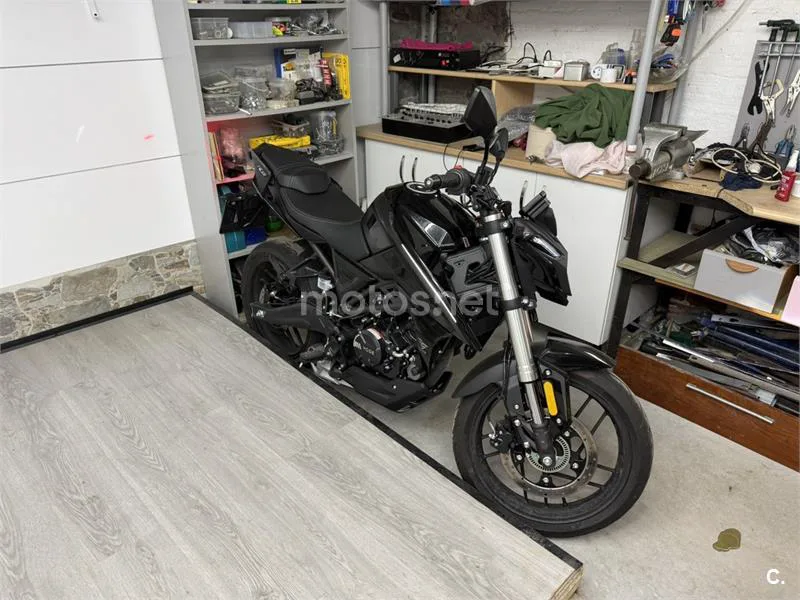Voge 125R - Vista 9