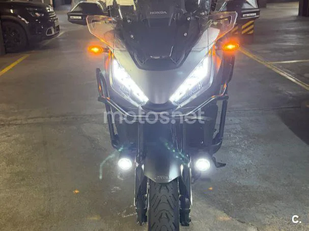 Honda NT1100 - Vista 3